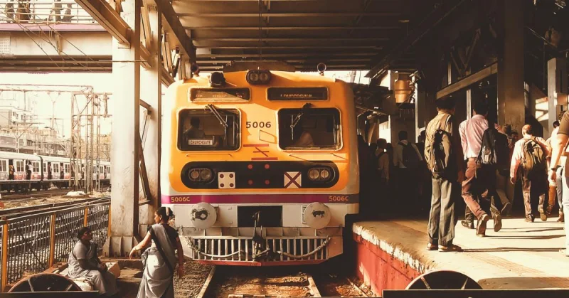 बढ़ता निजीकरण और उसका आम जन पर प्रभाव