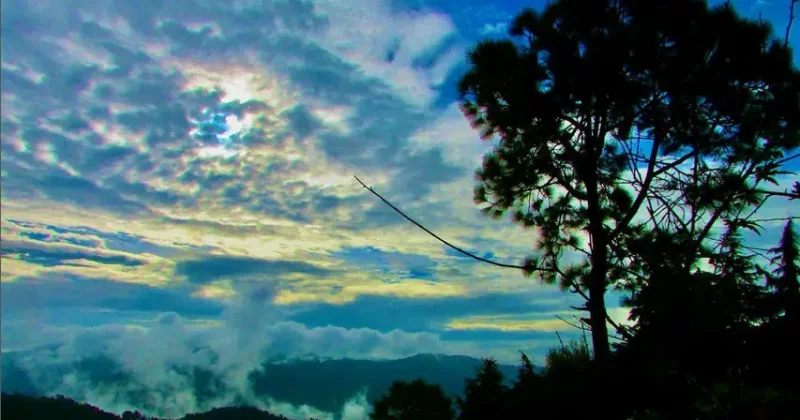 Mukteshwar मुक्तेश्वर: सुंदर हिल स्टेशन