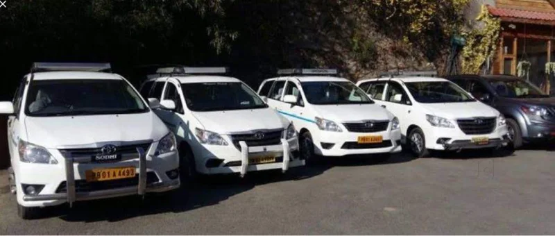 कोरोना काल में बढ़ाए गए यात्री किरायों से आम जनता बेहाल