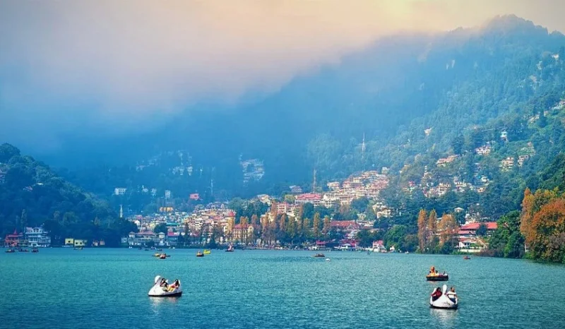 फिर से गुलजार होने लगी पर्यटक नगरी नैनीताल